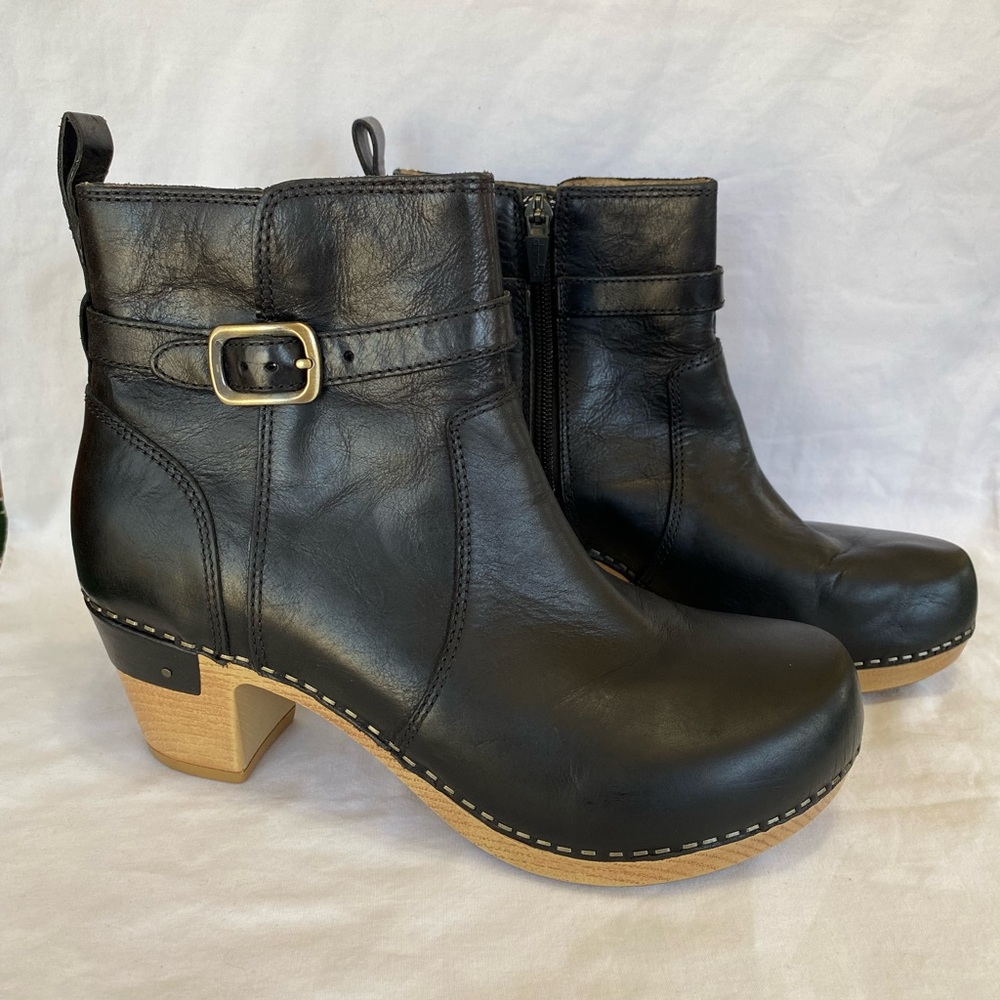 Dansko Anya black